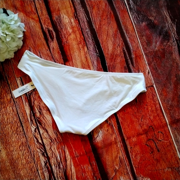 NEW! 🐠Vitamin A Bikini Bottoms - Picture 3 of 7